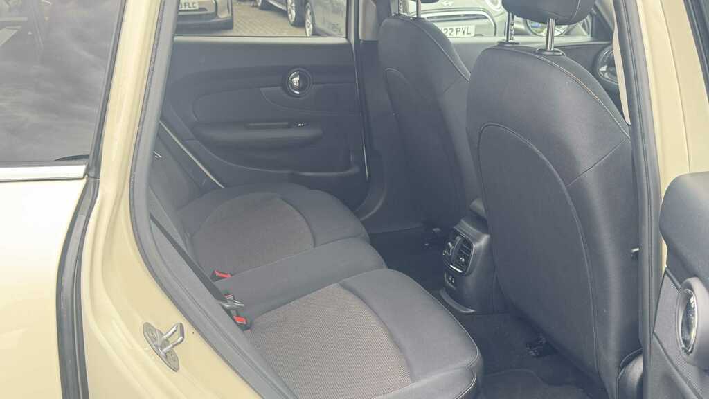 Mini Clubman Clubman Cooper D Classic Black #31