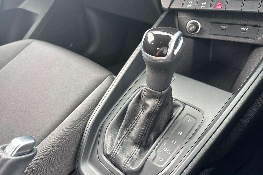 Audi A1 1.0 Tfsi 25 Sport Sportback Euro Grey #12