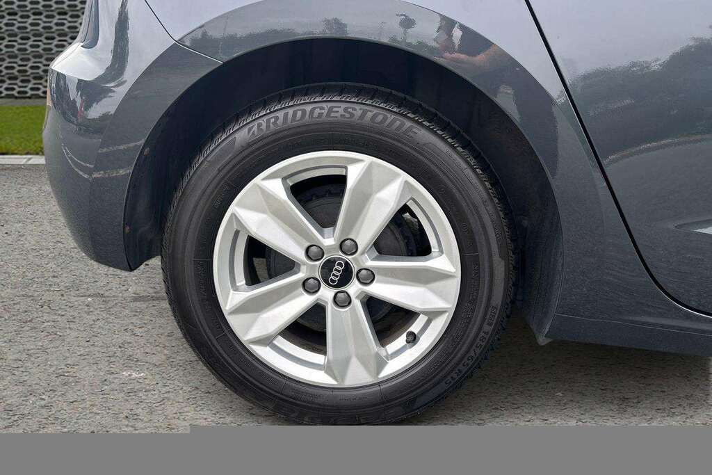 Audi A1 1.0 Tfsi 25 Sport Sportback Euro Grey #7