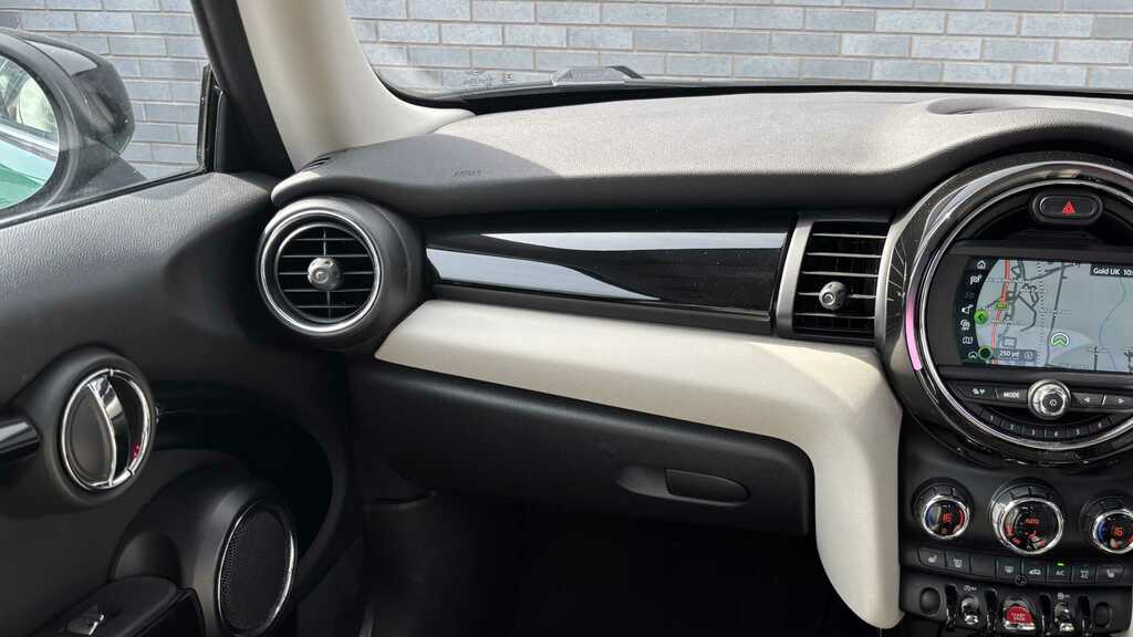 Mini Hatch 2.0 Cooper S Exclusive II 2020 HX20OLO Green #6