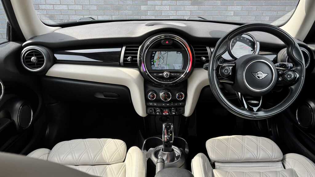 Mini Hatch 2.0 Cooper S Exclusive II 2020 HX20OLO Green #4