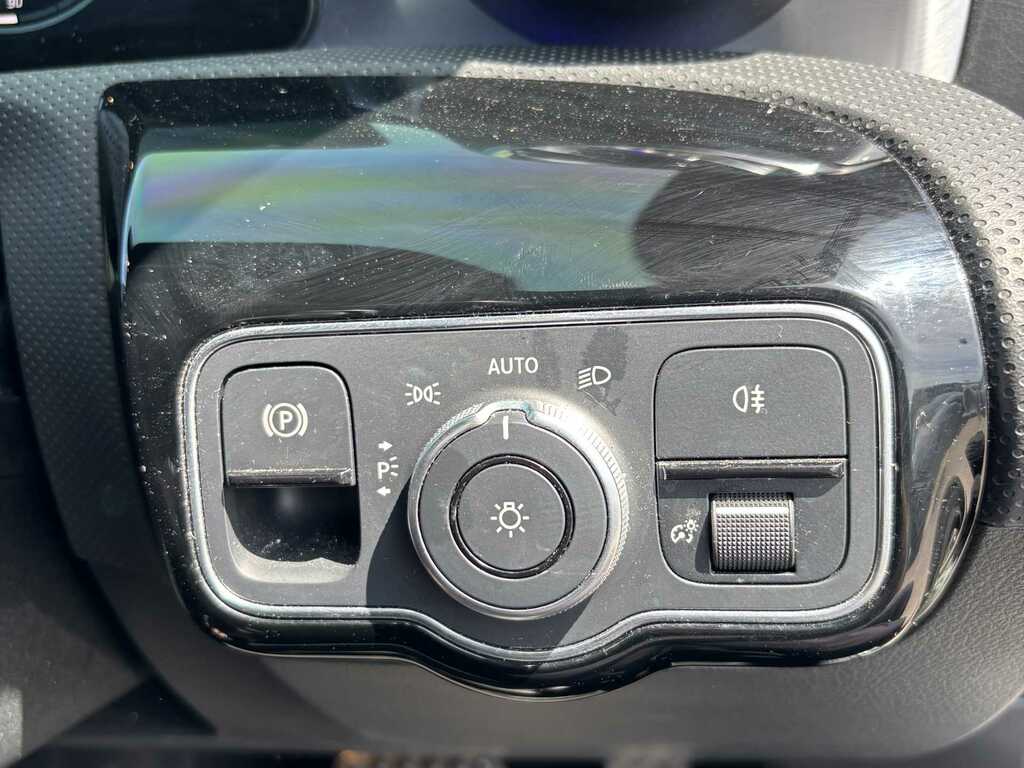 Mercedes-Benz CLA Class 1.3 Cla180 Amg Line Coupe 7G-dct Euro 6 Black #34