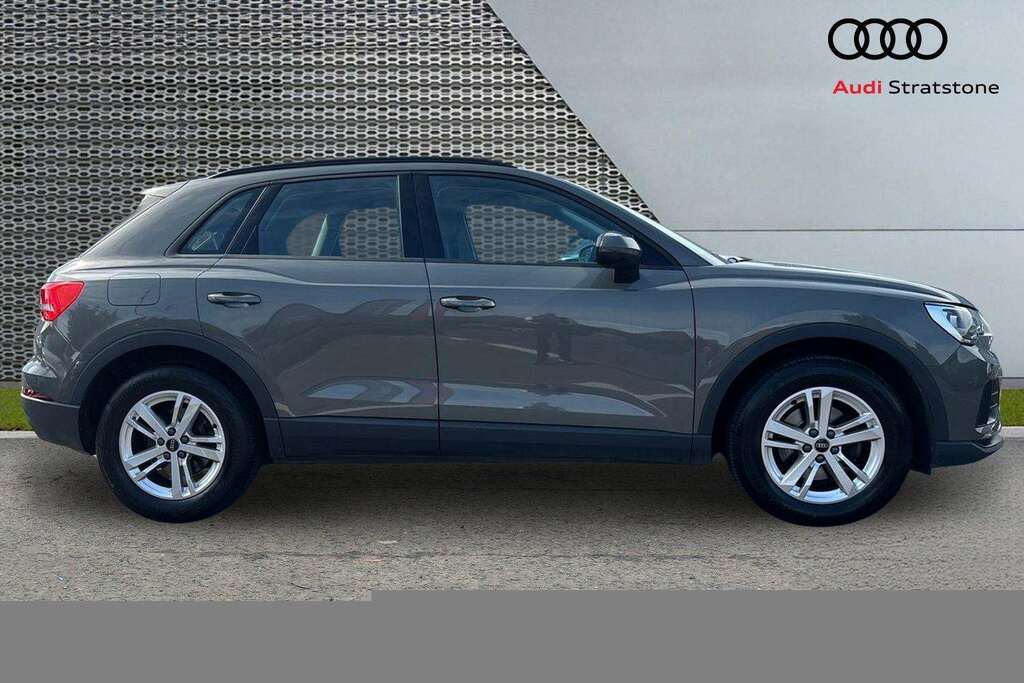 Audi Q3 35 Tfsi Technik 2023 Grey #3