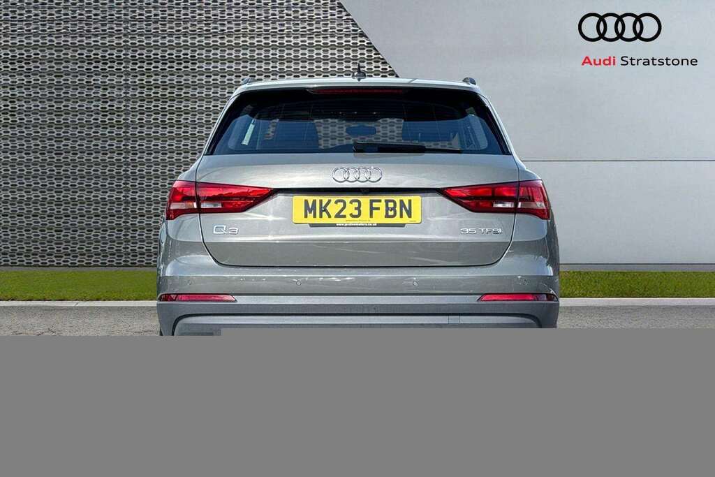 Audi Q3 35 Tfsi Technik 2023 Grey #6