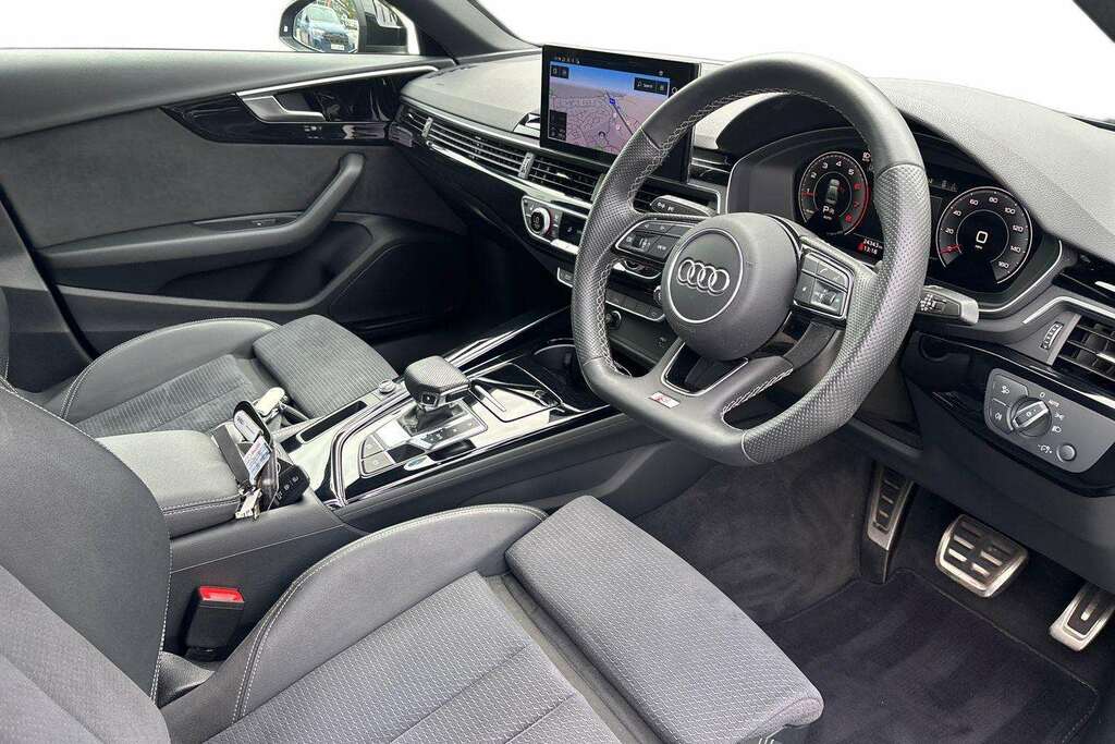 Audi A4 35 Tfsi Black Edition S Tronic 2023 Blue #6