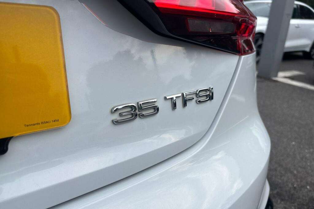 Audi A5 35 Tfsi Edition 1 S Tronic 2021 PF21OTB White #6