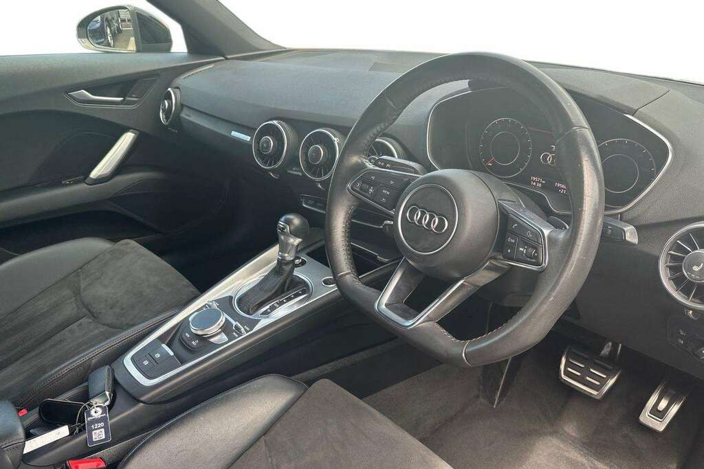Audi TT 40 Tfsi Sport S Tronic 2023 Black #5
