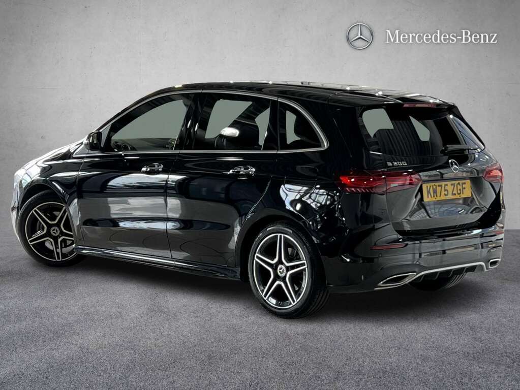 Mercedes-Benz B Class B200 Amg Line Executive 2026 Black #2