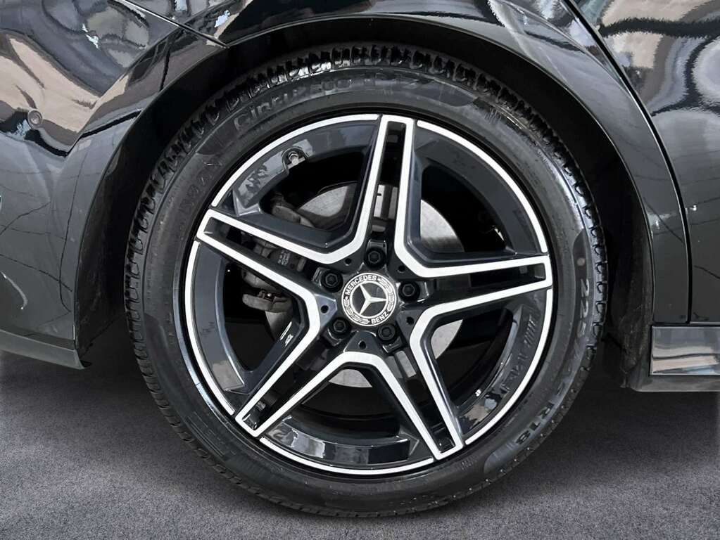 Mercedes-Benz B Class B200 Amg Line Executive 2026 Black #5