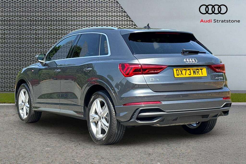 Audi Q3 40 Tfsi Quattro S Line S Tronic 2024 Grey #2