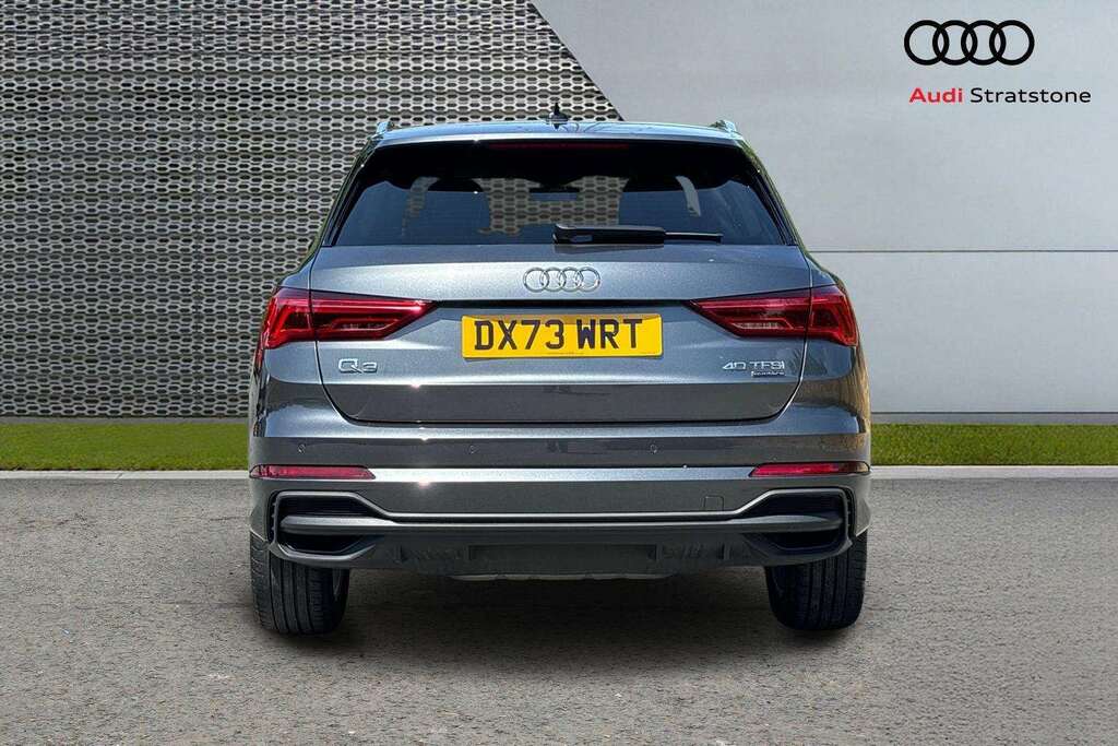 Audi Q3 40 Tfsi Quattro S Line S Tronic 2024 Grey #5