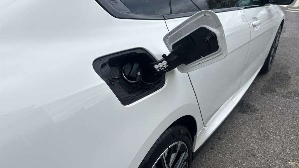 BMW 2 Series 220 M Sport Step 2026 White #5
