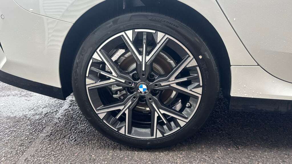 BMW 2 Series 220 M Sport Step 2026 White #4