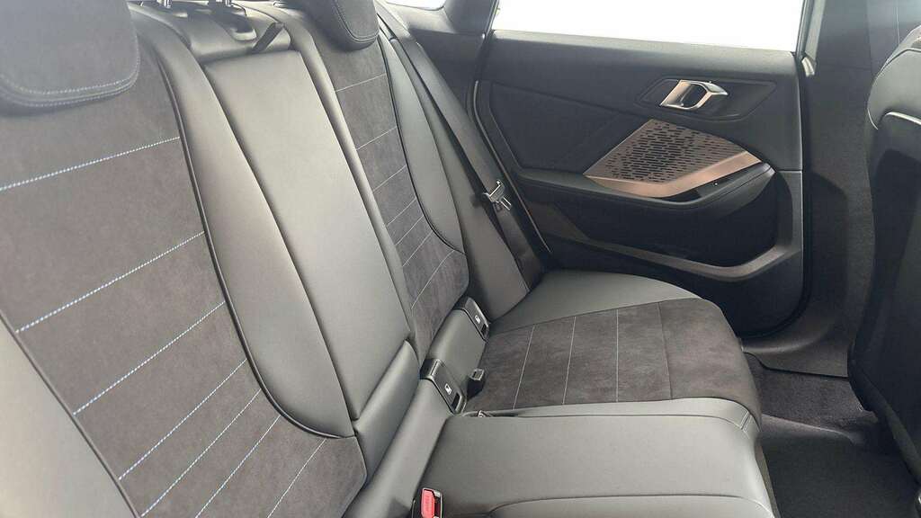 BMW 2 Series 220 M Sport Step 2026 White #3