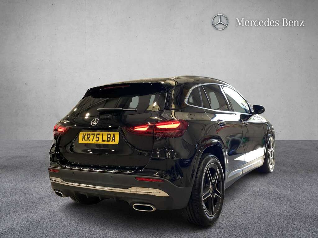Mercedes-Benz GLA Class 200D Amg Line Executive 2025 KR75LBA Black #6