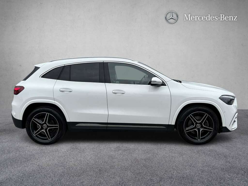 Mercedes-Benz GLA Class 200D Amg Line Executive 2026 KO75DFE White #4