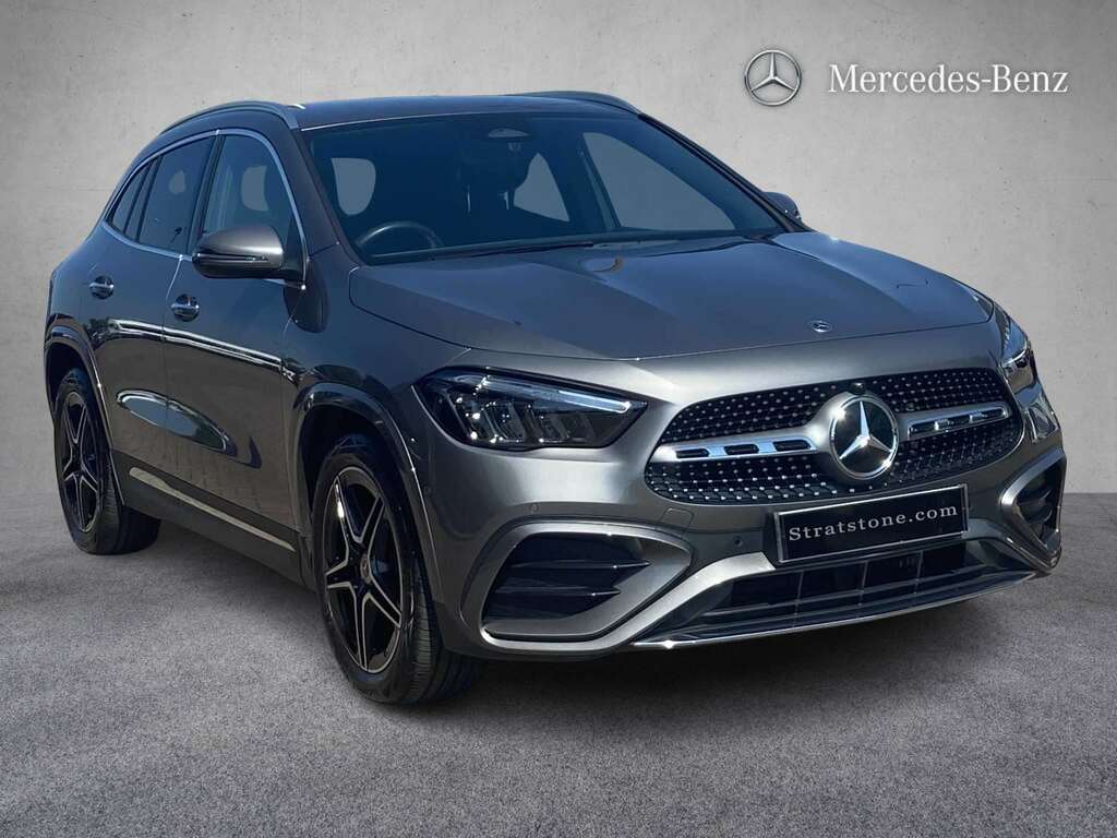 Mercedes-Benz GLA Class 200 Amg Line Executive 2025 Grey