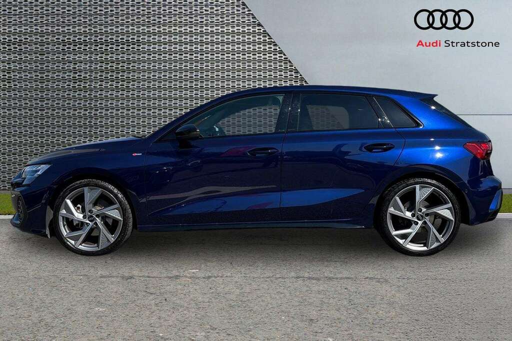 Audi A3 1.5 Tfsi 150 Black Edition S Tronic 2025 Blue