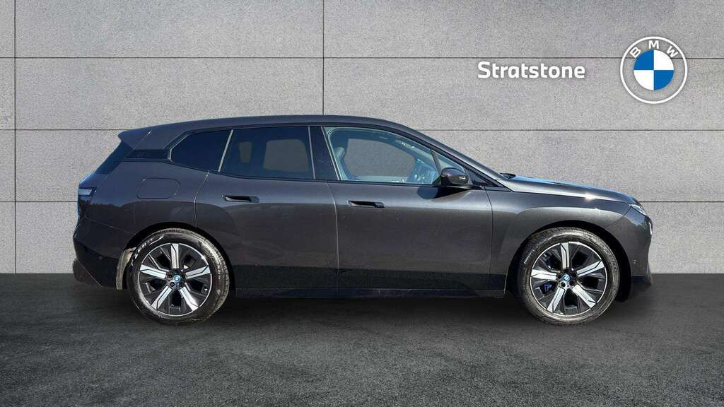 BMW iX 240Kw Xdrive40 M Sport 76.6Kwh 2022 LK72HVE Grey #3