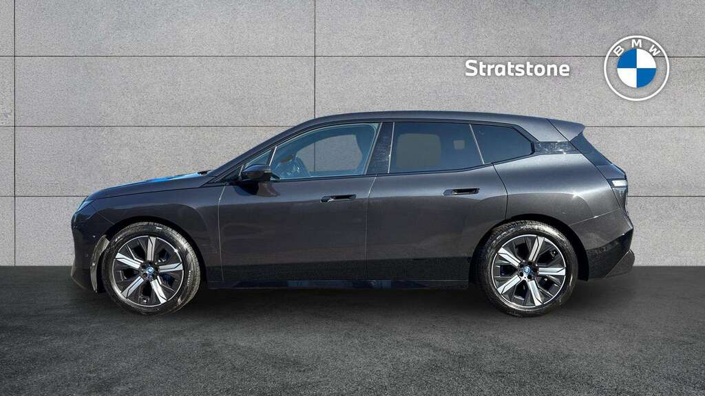 BMW iX 240Kw Xdrive40 M Sport 76.6Kwh 2022 LK72HVE Grey #4
