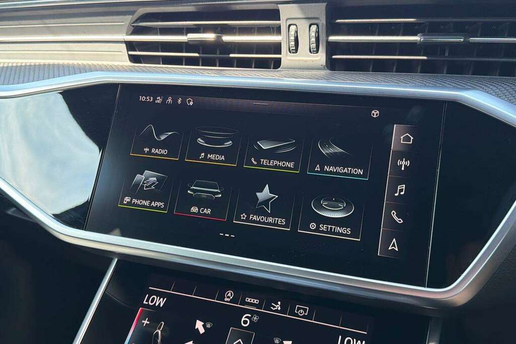 Audi A7 Black Edition Black #25