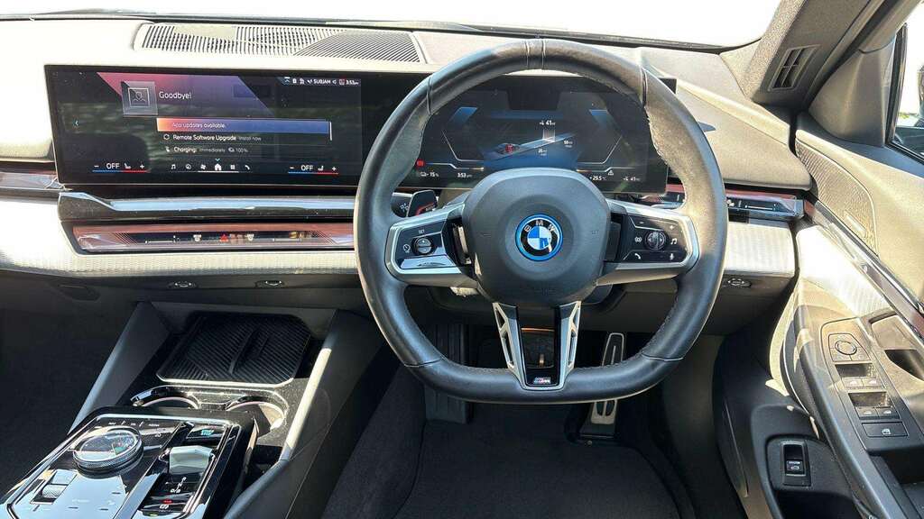 BMW i5 250Kw Edr40 M Sport Pro 84Kwh At Teccmf22kw Grey #5