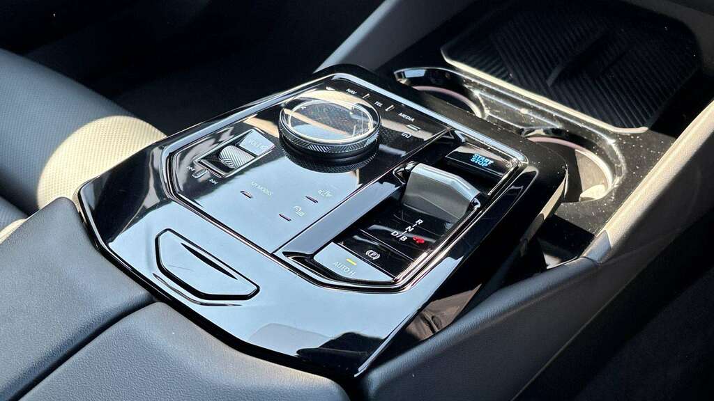 BMW i5 250Kw Edr40 M Sport Pro 84Kwh At Teccmf22kw Grey #10