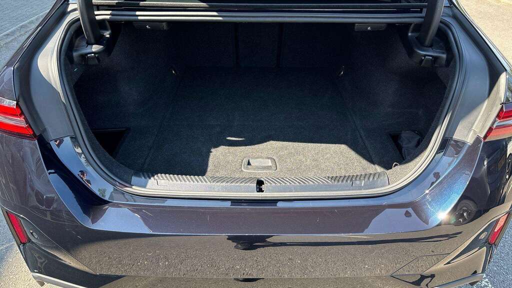 BMW i5 250Kw Edr40 M Sport Pro 84Kwh At Teccmf22kw Grey #12