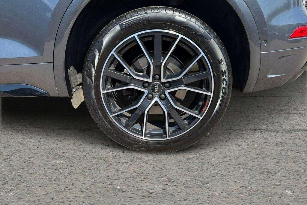 Audi Q5 45 Tfsi Quattro Black Edition S Tronic 2024 Grey #4