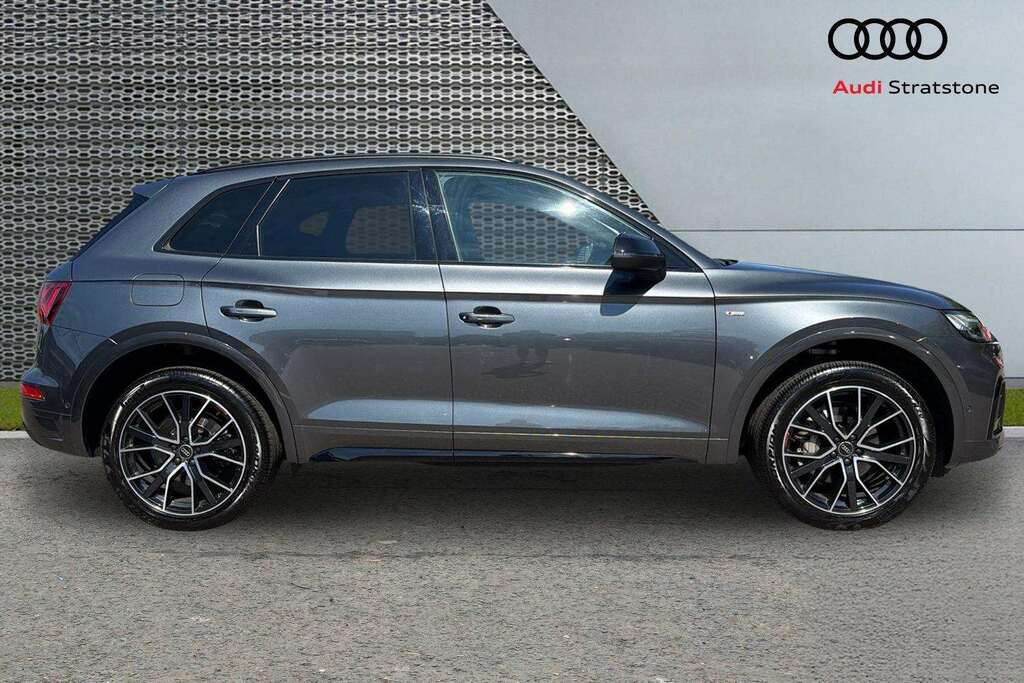 Audi Q5 45 Tfsi Quattro Black Edition S Tronic 2024 Grey #3