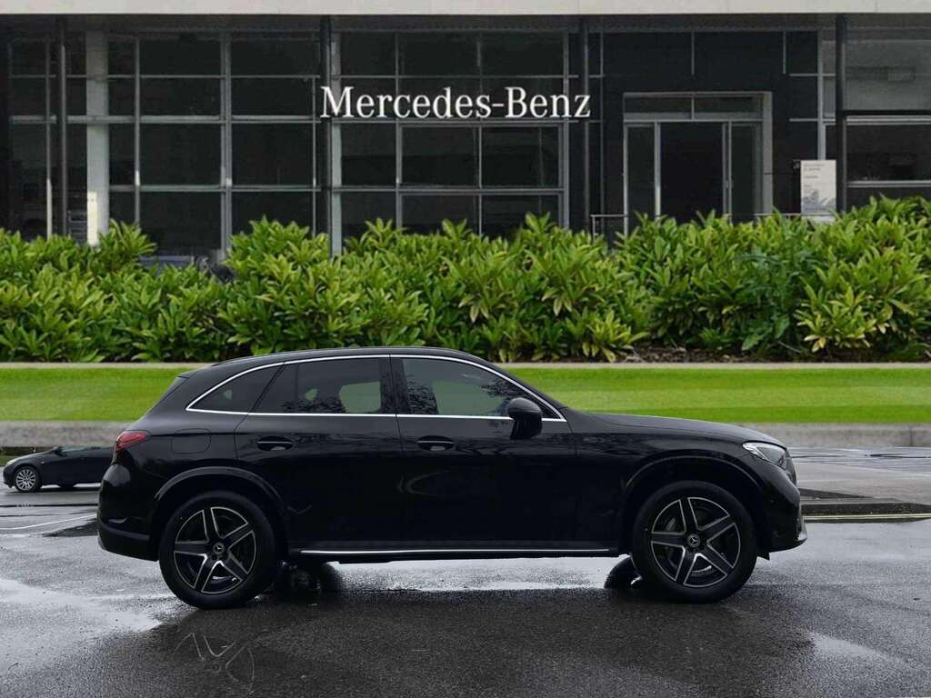 Mercedes-Benz GLC Class 300E 4Matic Amg Line 9G-tronic 2025 Black #6