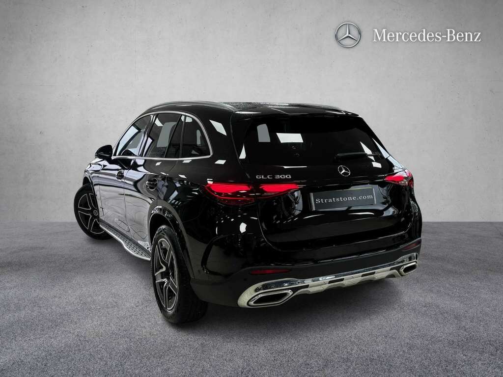 Mercedes-Benz GLC Class 300 4Matic Amg Line 9G-tronic 2025 KJ25YVV Black #2