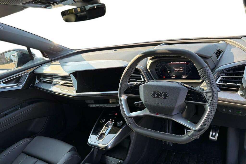 Audi Q4 E Tron 210Kw 45 82Kwh Black Edition 2026 KT26UVL Grey #6