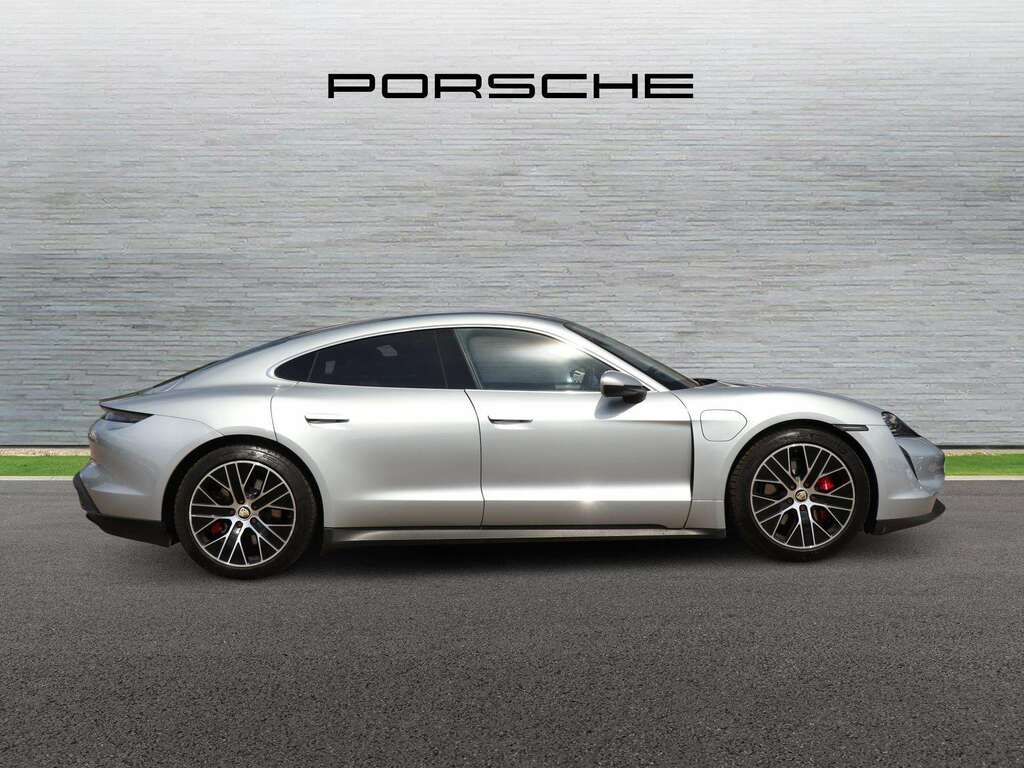 Porsche Taycan 390Kw 4S 79Kwh 22Kw 5 Seat White #8