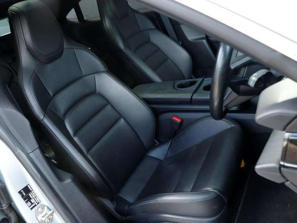 Porsche Taycan 390Kw 4S 79Kwh 22Kw 5 Seat White #20