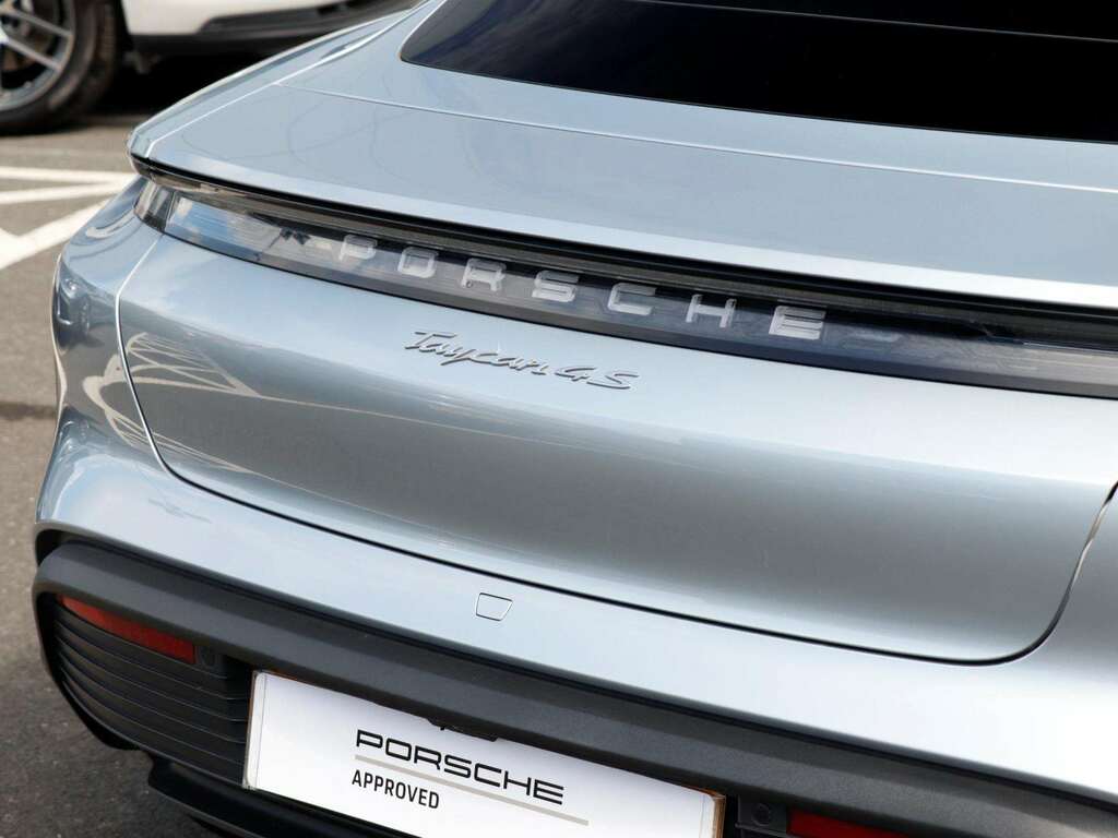Porsche Taycan 390Kw 4S 79Kwh 22Kw 5 Seat White #25