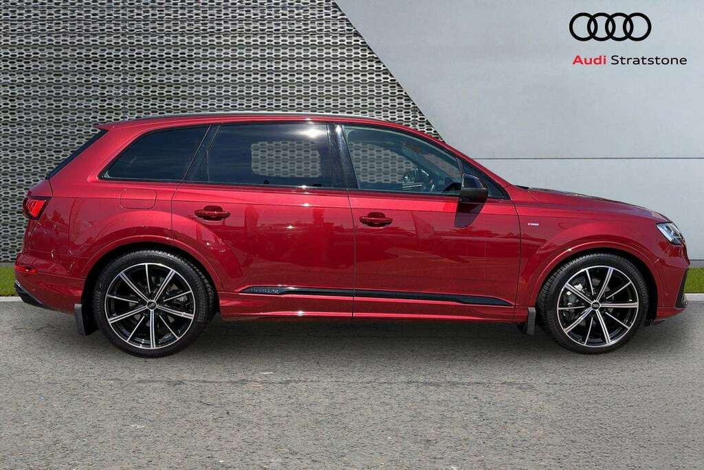 Audi Q7 50 Tdi Quattro Black Edition Tiptronic 2022 Red #4