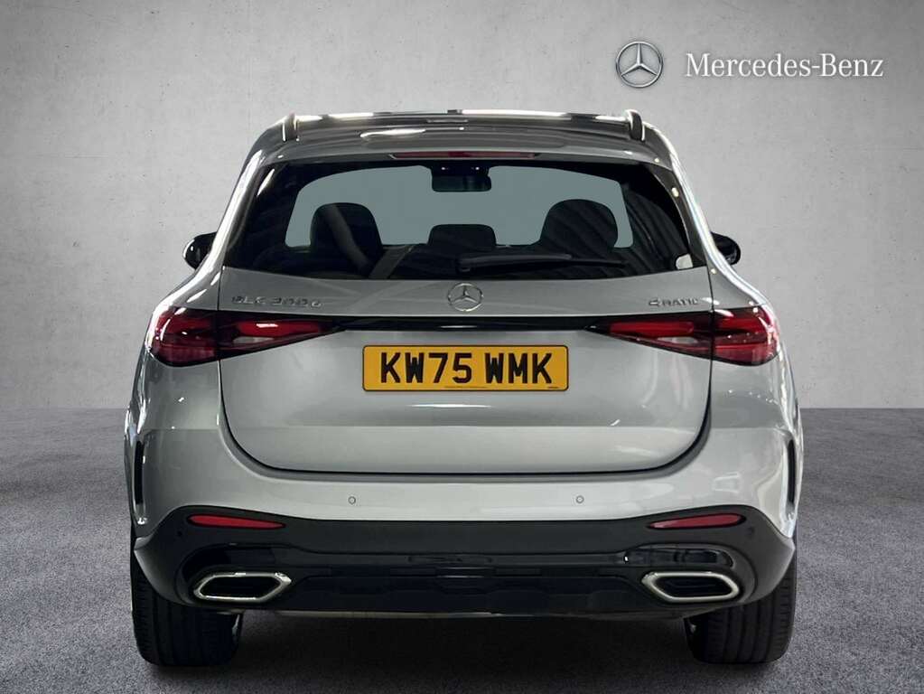 Mercedes-Benz GLC Class 300D 4Matic Amg Line Premium 9G-tronic 2026 KW75WMK Silver #3