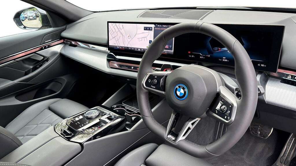 BMW i5 Saloon Grey #7