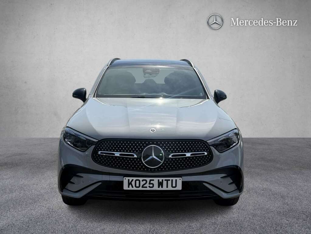 Mercedes-Benz GLC Class 300 4Matic Amg Line Premium Plus 9G-tronic 202 Grey