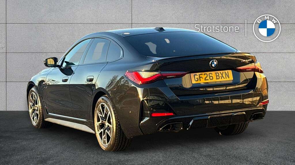 BMW 4 Series M440i Xdrive Mht 392 Step 2026 Black #2