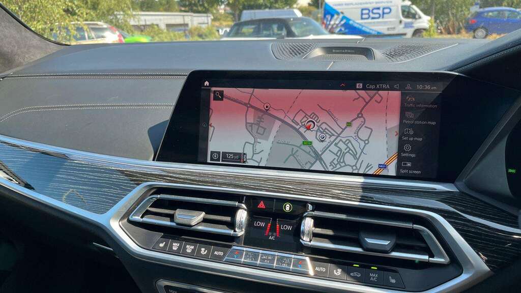 BMW X7 Xdrive M50i Step Blue #27