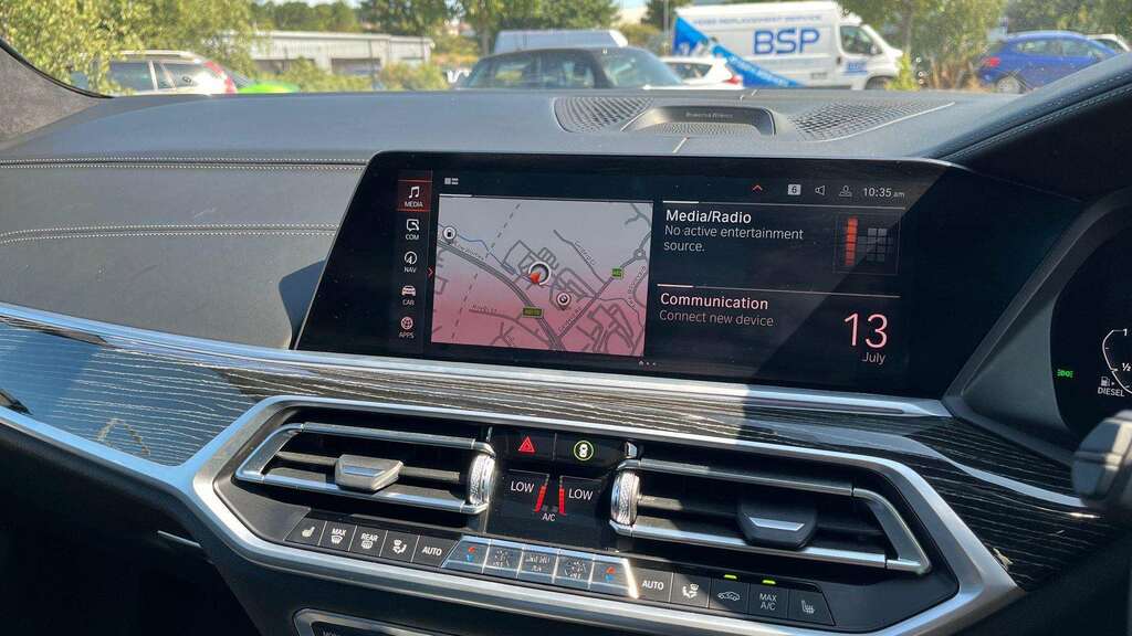 BMW X7 Xdrive M50i Step Blue #25