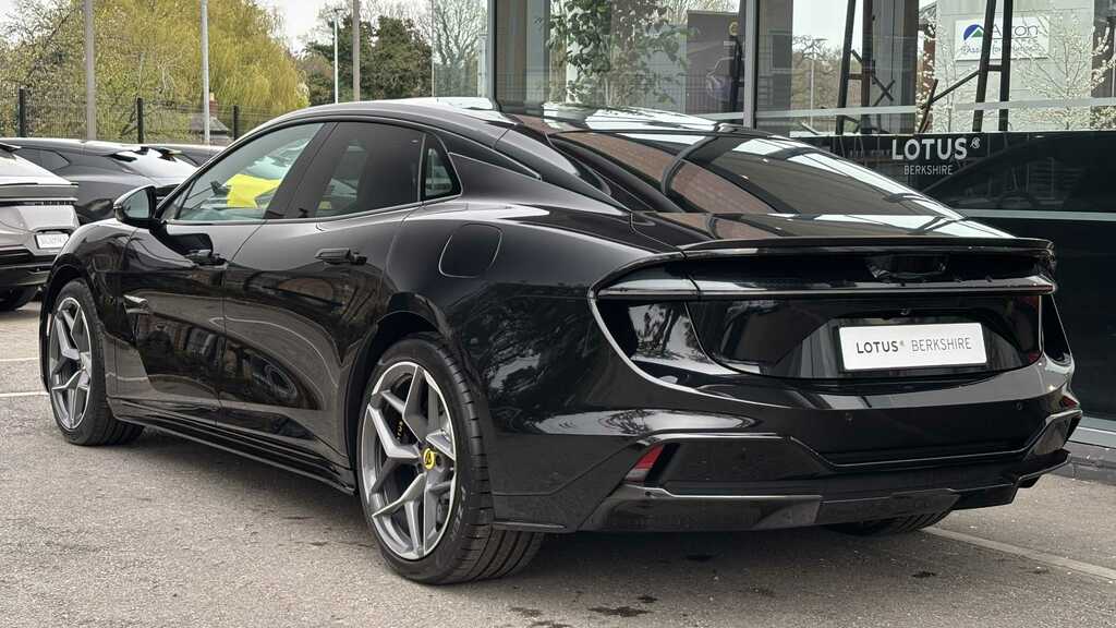 Lotus Emeya 450Kw 102Kwh 2025 RV75KPK Black #4