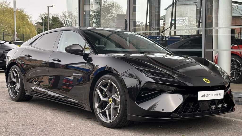 Lotus Emeya 450Kw 102Kwh 2025 RV75KPK Black