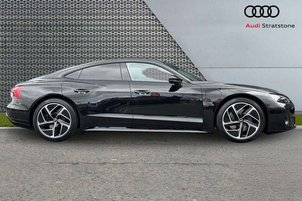 Audi E Tron GT 370Kw 105Kwh Quattro Tech Pack 2026 DN26OEE Black #2