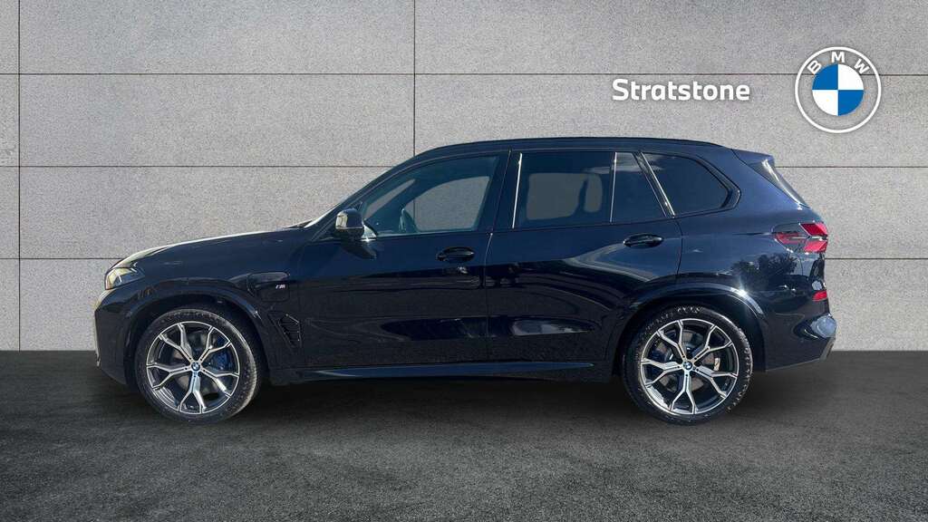 BMW X5 Xdrive50e M Sport 2026 Black #4