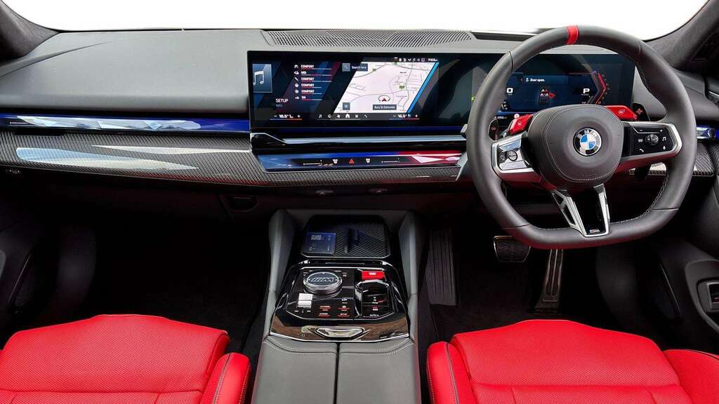 BMW M5 Dct 2025 Grey