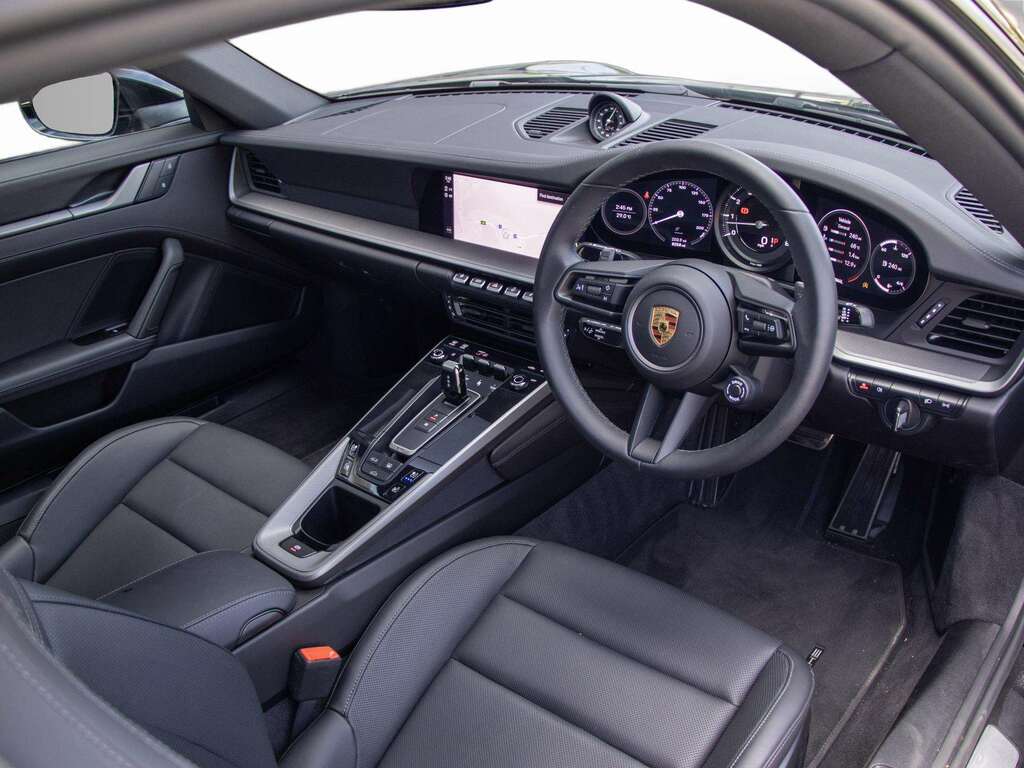 Porsche 911 3.0T 992 Carrera 4S Coupe Pdk 4Wd Euro Red #22