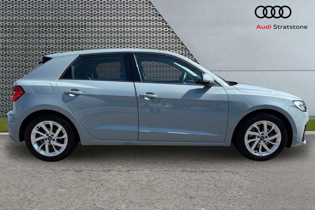 Audi A1 30 Tfsi 110 Sport 2022 BD22BVH Grey #3
